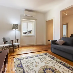 https://chiado-views-by-homing.hotels-lisbon-portugal.com